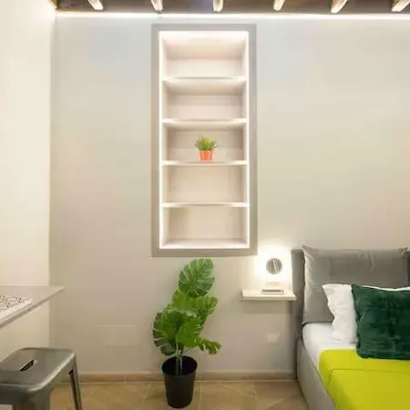 Iron Loft In Colosseo *