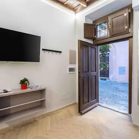 Iron Loft In Colosseo